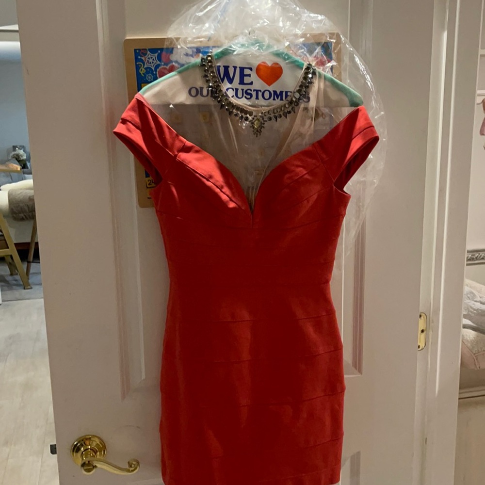 Cute bcbg red/orange mini dress